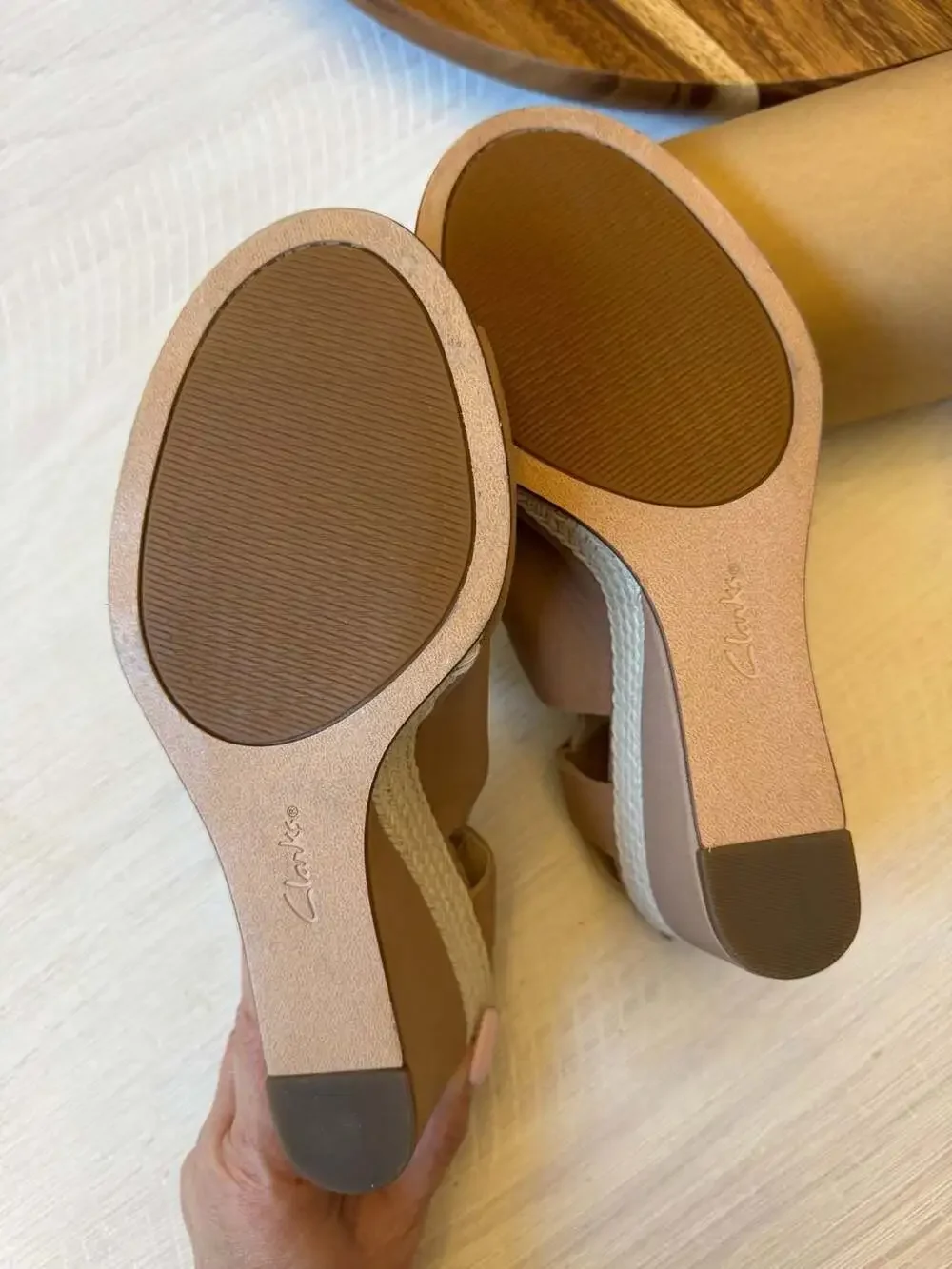 Clarks Tan Leather Wedge Sandals Open Toe Slingback Size 9.5